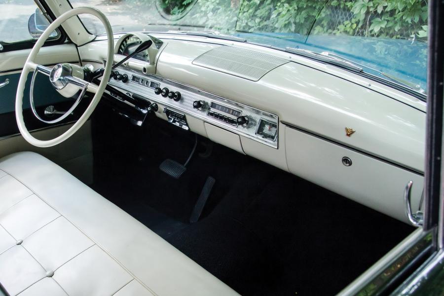  Ford Crestline Victoria 1954 года  (фото 7 из 7)